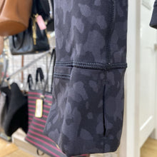 Load image into Gallery viewer, Lululemon zip up 4
