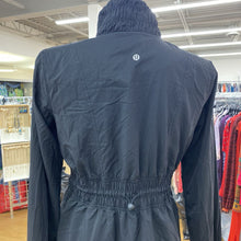 Load image into Gallery viewer, Lululemon light jacket 6
