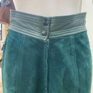 Danier vintage suede skirt 8