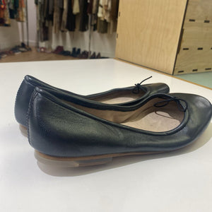 Bloch leather flats 7