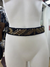 Load image into Gallery viewer, Club Monaco fabric belt S
