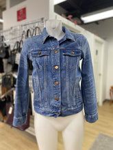 Load image into Gallery viewer, Madewell Classic denim jacket S
