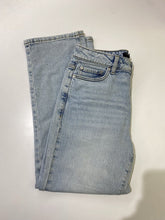 Load image into Gallery viewer, RW&amp;CO wide leg crop jeans 27
