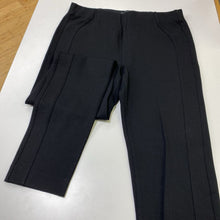 Load image into Gallery viewer, Saks fifth Ave pants S
