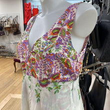 Load image into Gallery viewer, Anthropologie floral dress 4
