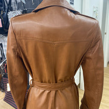 Load image into Gallery viewer, Danier leather coat XS (6-8)
