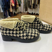 Load image into Gallery viewer, Gucci Herringbone wool lined booties 37
