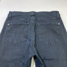 Load image into Gallery viewer, Second Yoga Jeans straight leg jeans 31
