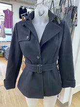 Load image into Gallery viewer, Banana Republic jacket 4p
