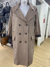 Load image into Gallery viewer, H&amp;M plaid coat 16
