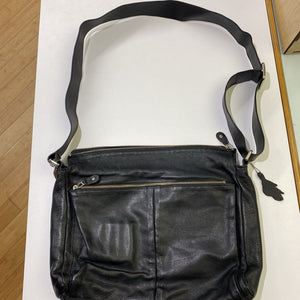 Roots messenger bag