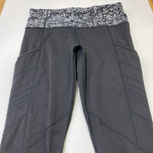 Load image into Gallery viewer, Lululemon leggings w pockets 8
