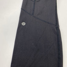 Load image into Gallery viewer, Lululemon leggings w pockets 8
