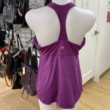 Load image into Gallery viewer, Lululemon tank 12
