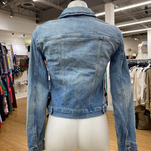 Load image into Gallery viewer, Dynamite denim jacket XS
