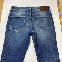 Load image into Gallery viewer, All Saints cigarette jeans 32
