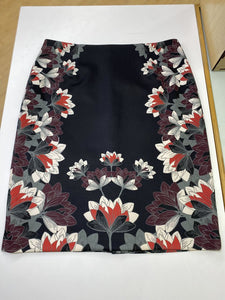 Contemporaine floral skirt 12