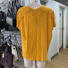 Load image into Gallery viewer, Free People top S NWT
