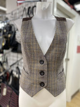 Load image into Gallery viewer, Esprit mixed plaid vest XS/S
