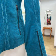 Load image into Gallery viewer, Danier suede jacket XS
