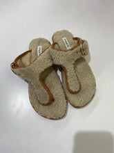 Load image into Gallery viewer, Coach Hollie Shearling Flip Flop 8.5
