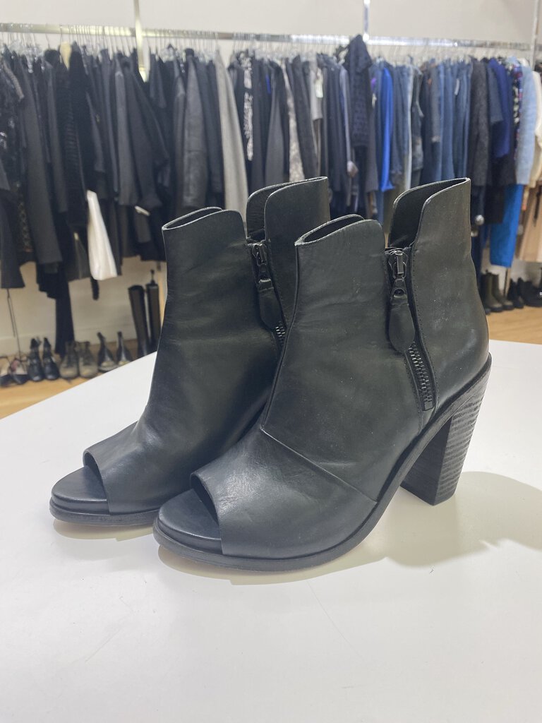 Rag & Bone leather booties 38.5