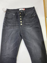 Load image into Gallery viewer, Cabi Button-fly Straight jeans 6
