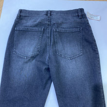 Load image into Gallery viewer, Cabi Button-fly Straight jeans 6
