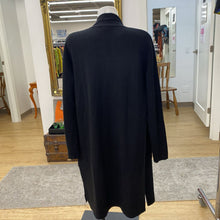 Load image into Gallery viewer, RW&amp;CO open long cardi L
