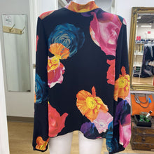 Load image into Gallery viewer, Babaton floral top M
