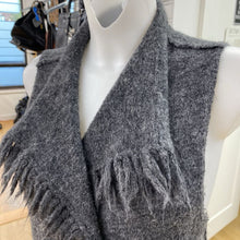 Load image into Gallery viewer, Wilfred knit vest XS
