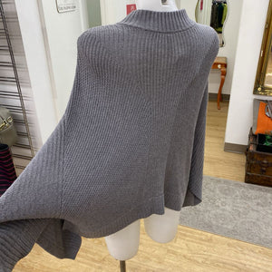 Lululemon sweater XS/S