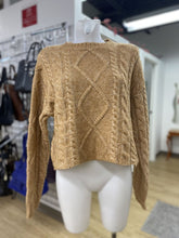 Load image into Gallery viewer, Rachel Parcell Cable Knit sweater NWT S
