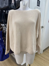 Load image into Gallery viewer, French Connection shaker knit sweater M
