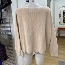 Load image into Gallery viewer, French Connection shaker knit sweater M
