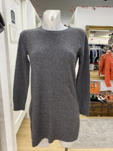 Load image into Gallery viewer, Club Monaco cashmere tunic XS
