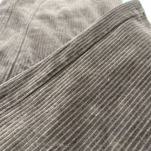 Load image into Gallery viewer, Lululemon corduroy pants 8
