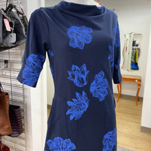 Load image into Gallery viewer, Smoking Lilly Tulips print dress NWT M
