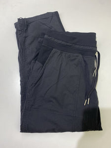 Lululemon cropped pants 14