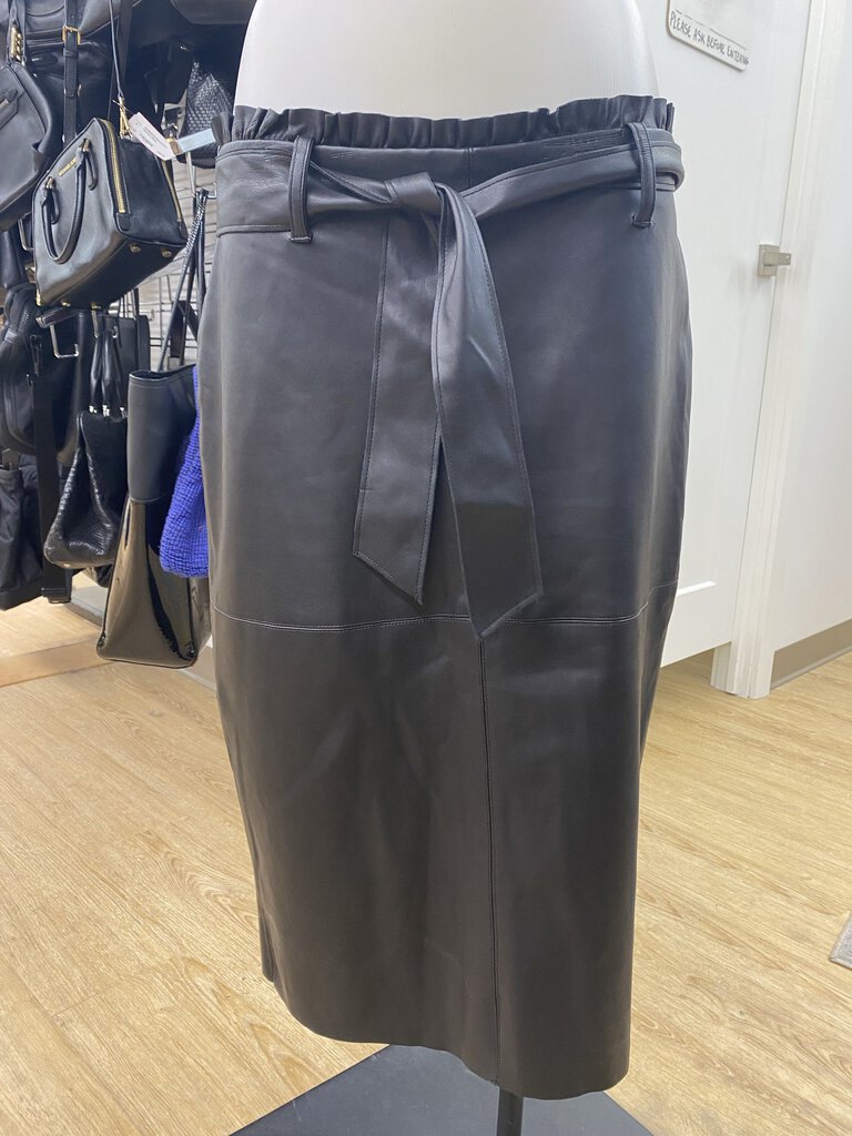 Zara pleather skirt L