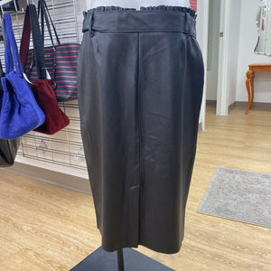 Zara pleather skirt L