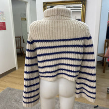 Load image into Gallery viewer, The Group 100% alpaca sweater XXS
