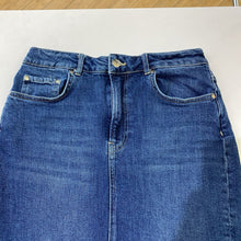 Load image into Gallery viewer, Pilcro Denim Skirt 6
