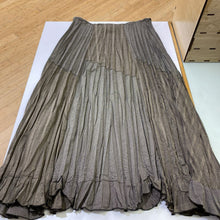 Load image into Gallery viewer, Tribal pleated skirt 10
