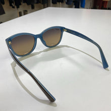 Load image into Gallery viewer, Maui Jim sunglasses
