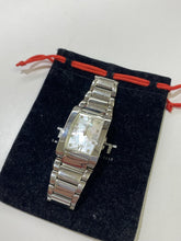 Load image into Gallery viewer, Tissot mother of pearl face watch
