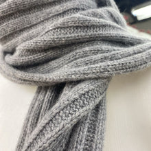 Load image into Gallery viewer, Simons wool/angora ribbed scarf
