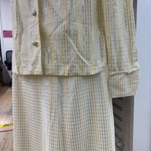 Load image into Gallery viewer, Leslie Fay Vintage suit 12 (Made in Canada)
