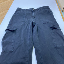 Load image into Gallery viewer, The North Face cargo jeans 8
