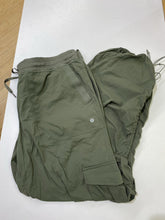 Load image into Gallery viewer, Lululemon cargo pants XL
